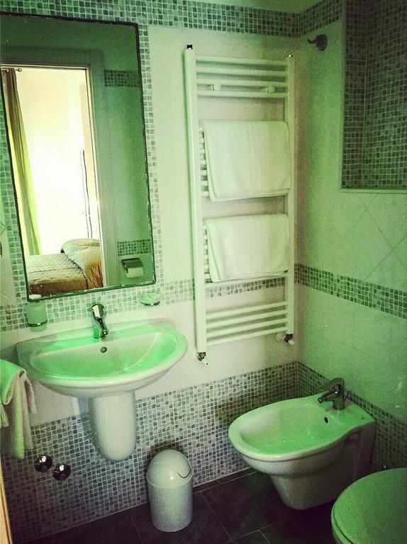 B&B Crystal Messina Bilik gambar