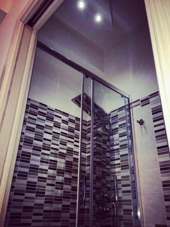 B&B Crystal Messina Bilik gambar